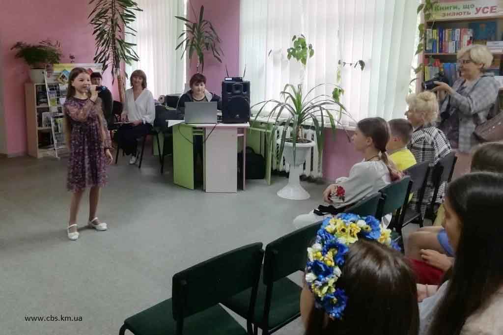 Мистецька акція «Музика на всі часи» у філії №12
